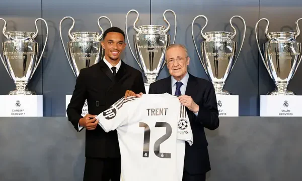 Alexander Arnold di Persimpangan Madrid temp