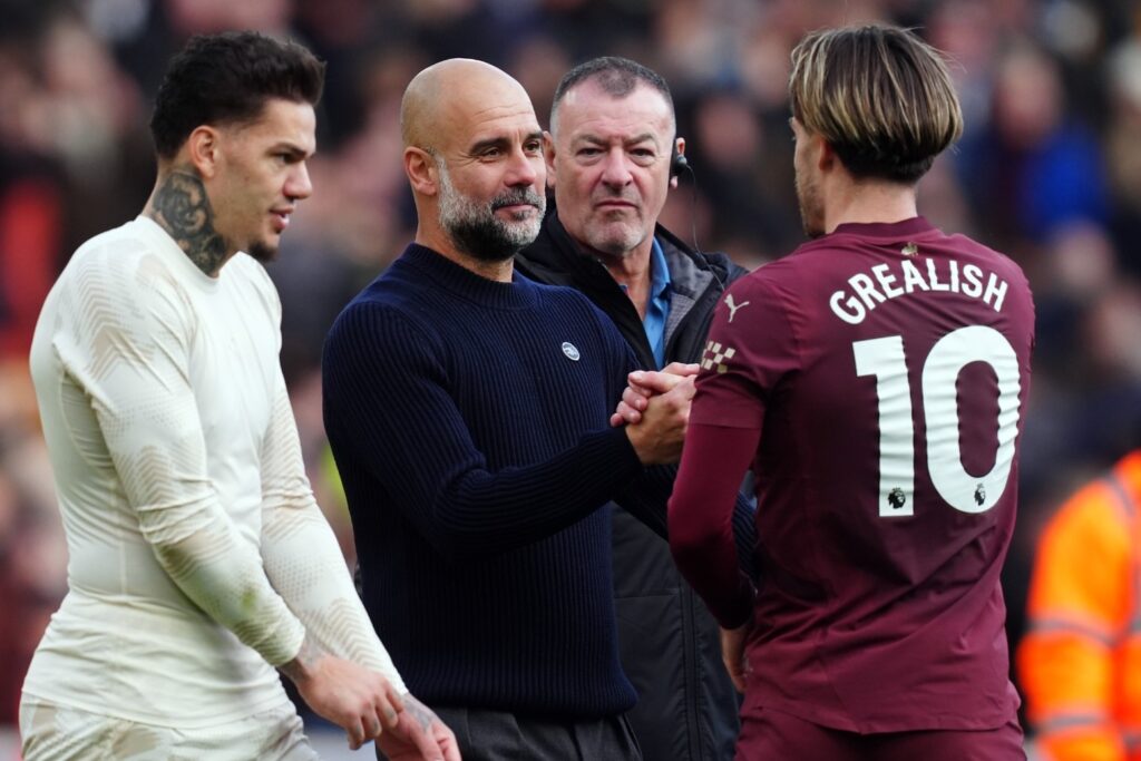 Momen Canggung antara Pep Guardiola dan Jack Grealish
