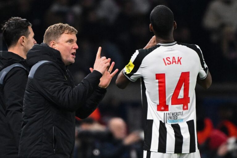 Eddie Howe Mendirikan Pertanyaan Tentang Masa Depan Alexander Isak