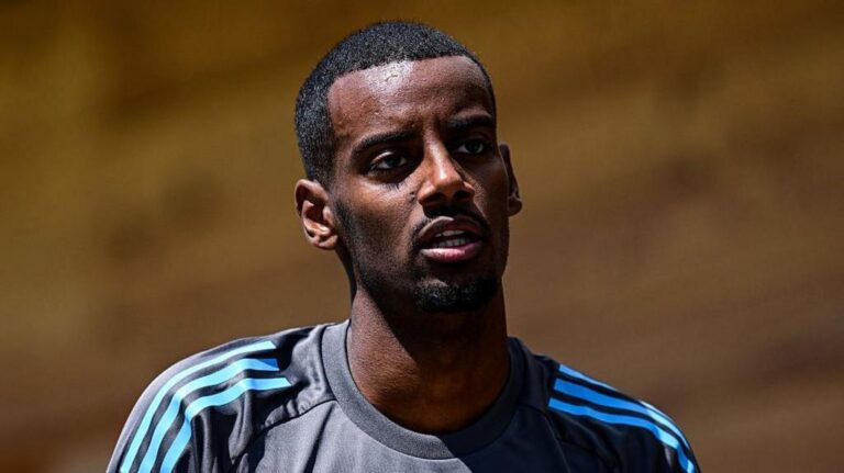 Tawaran Liverpool untuk Alexander Isak Ditolak Newcastle United
